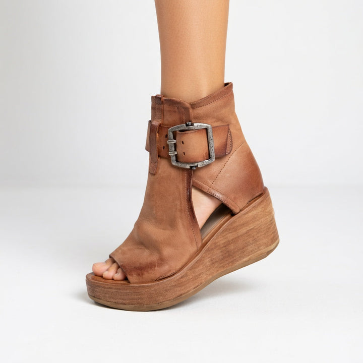 Runske | Wedge Sandals With Ankle Strap Buckle