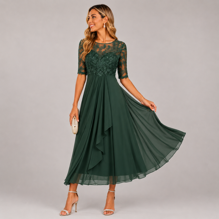 Zaria – The Flattering Lace Midi Dress