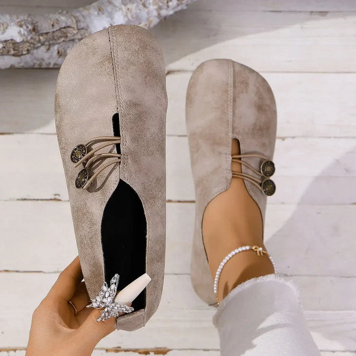 Betty | Suede Loafer